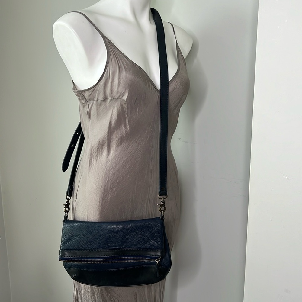 Vintage Classic L.L. Bean Navy Pebble Leather Shoulder Bag